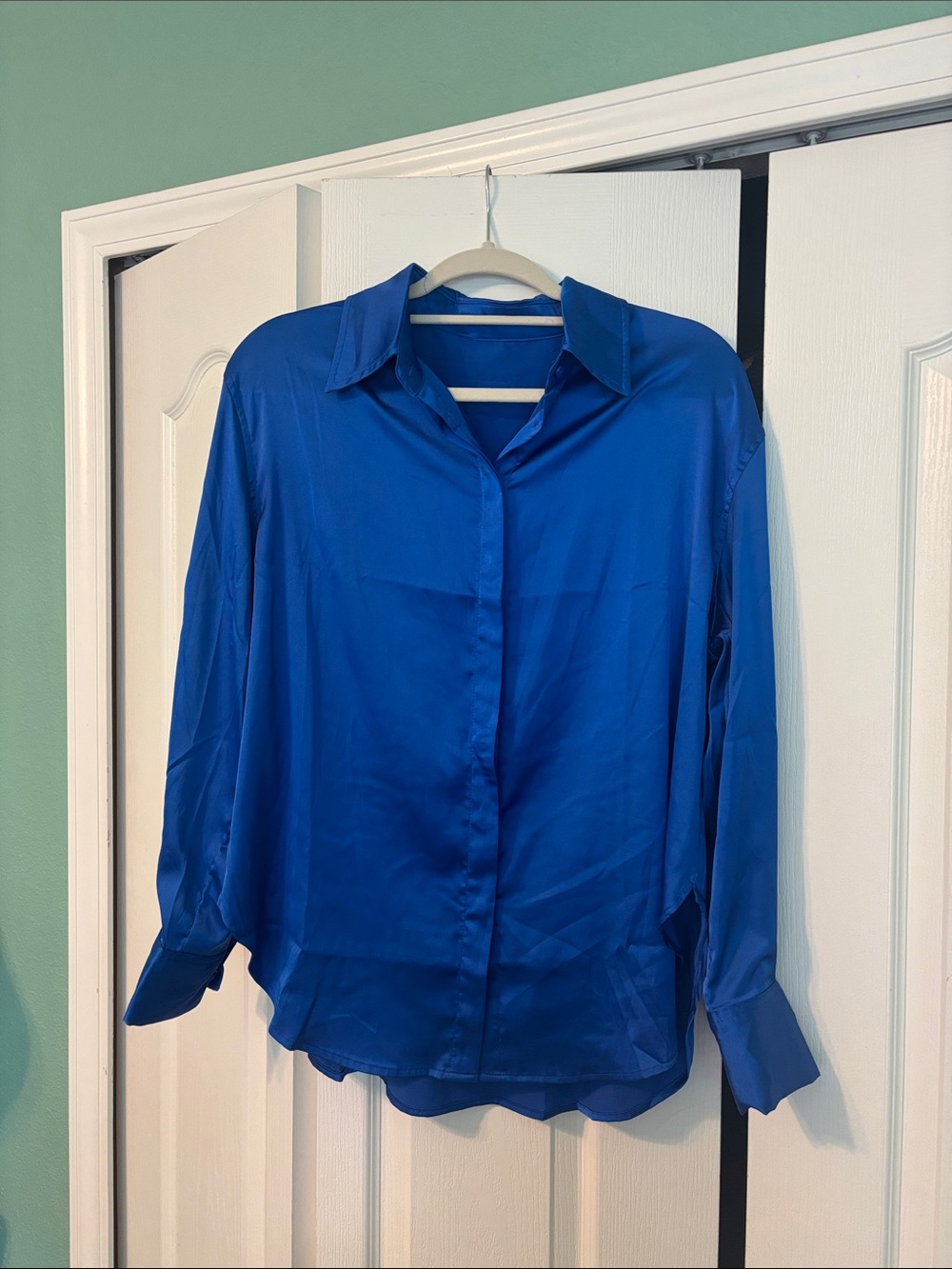 Daily Drills Satin Button-Down Shirt - Royal Blue